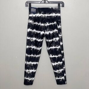 DSG High Rise/Mid‎ Rise Girls Tights, Sz 7/8, Stripe Dye Black, NWT